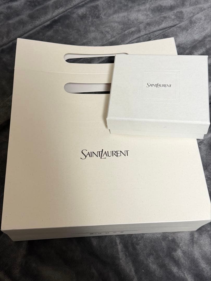 イヴサンローラン Yves Saint Laurent YSL ブローチ