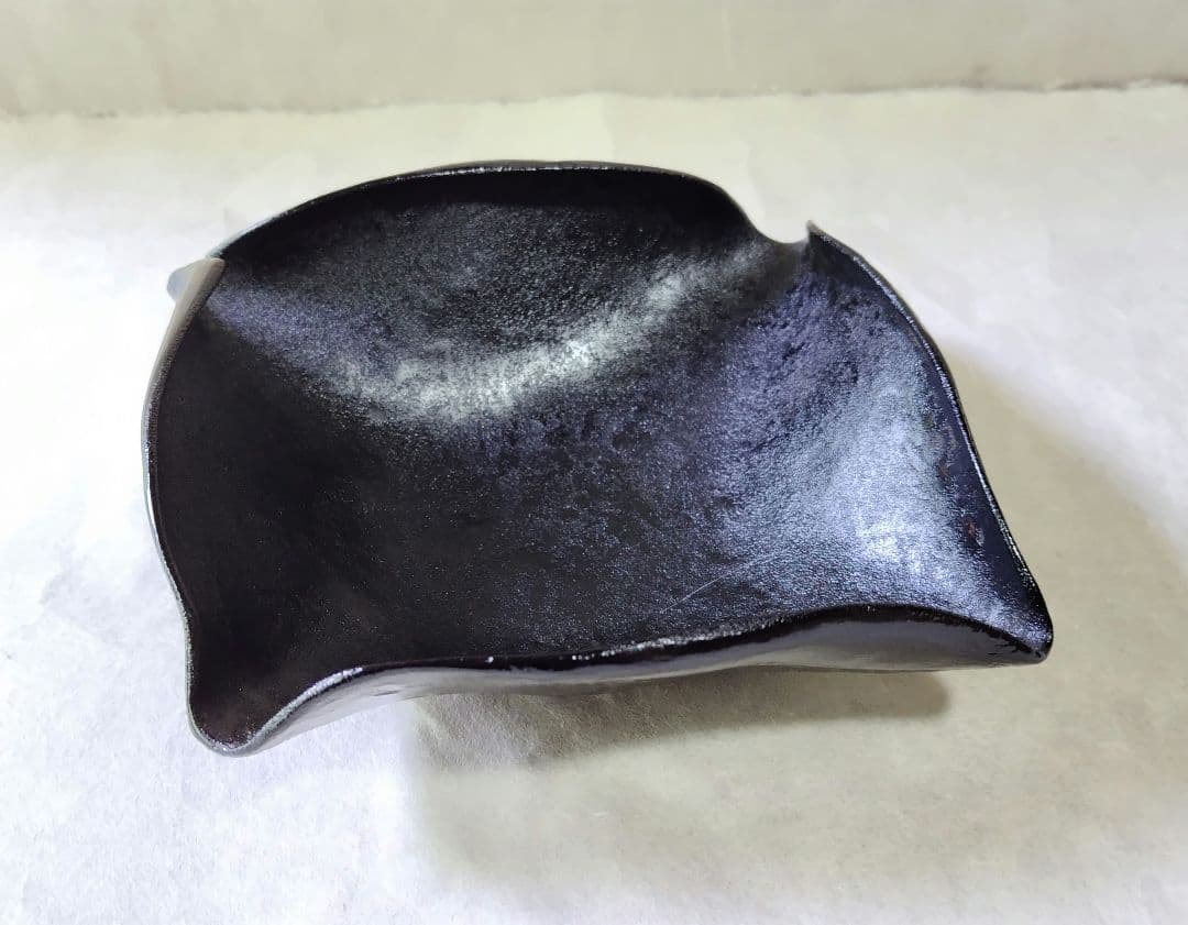 乾漆菓子器 朱溜、黒の二点 (未使用 新品同様)