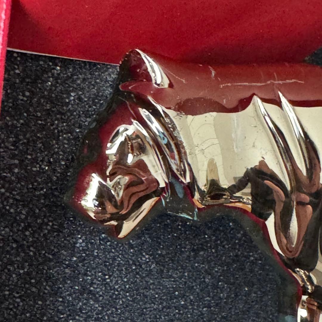 バカラ　虎　ゴールド 金