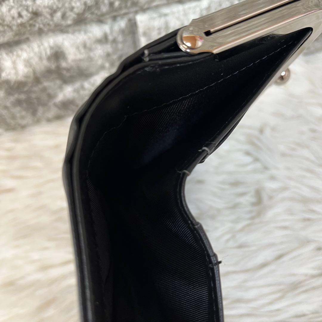 【新品未使用】希少　エピヌ　ハートスタッズ　ウォレット　二つ折り財布