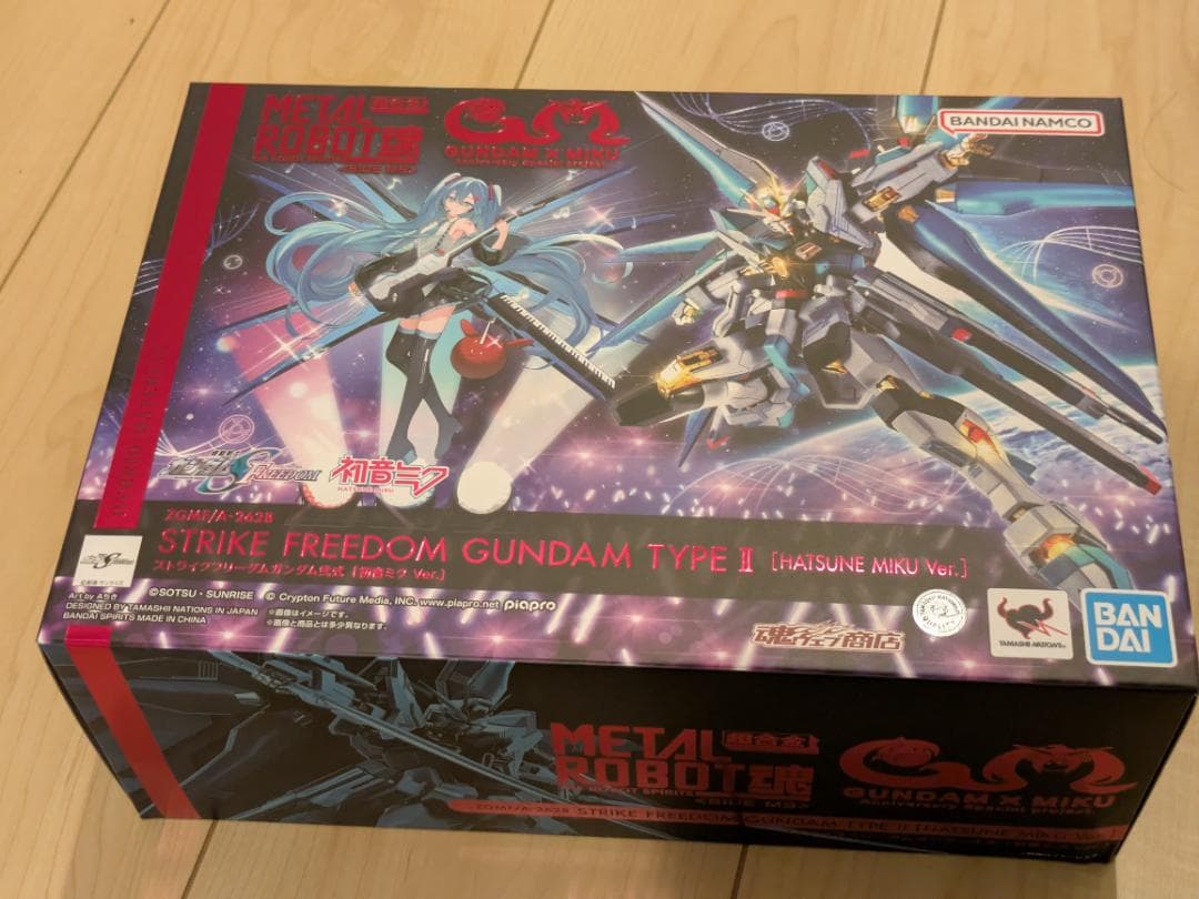 【新品未開封】ストライクフリーダムガンダム弐式 ［初音ミク Ver.］