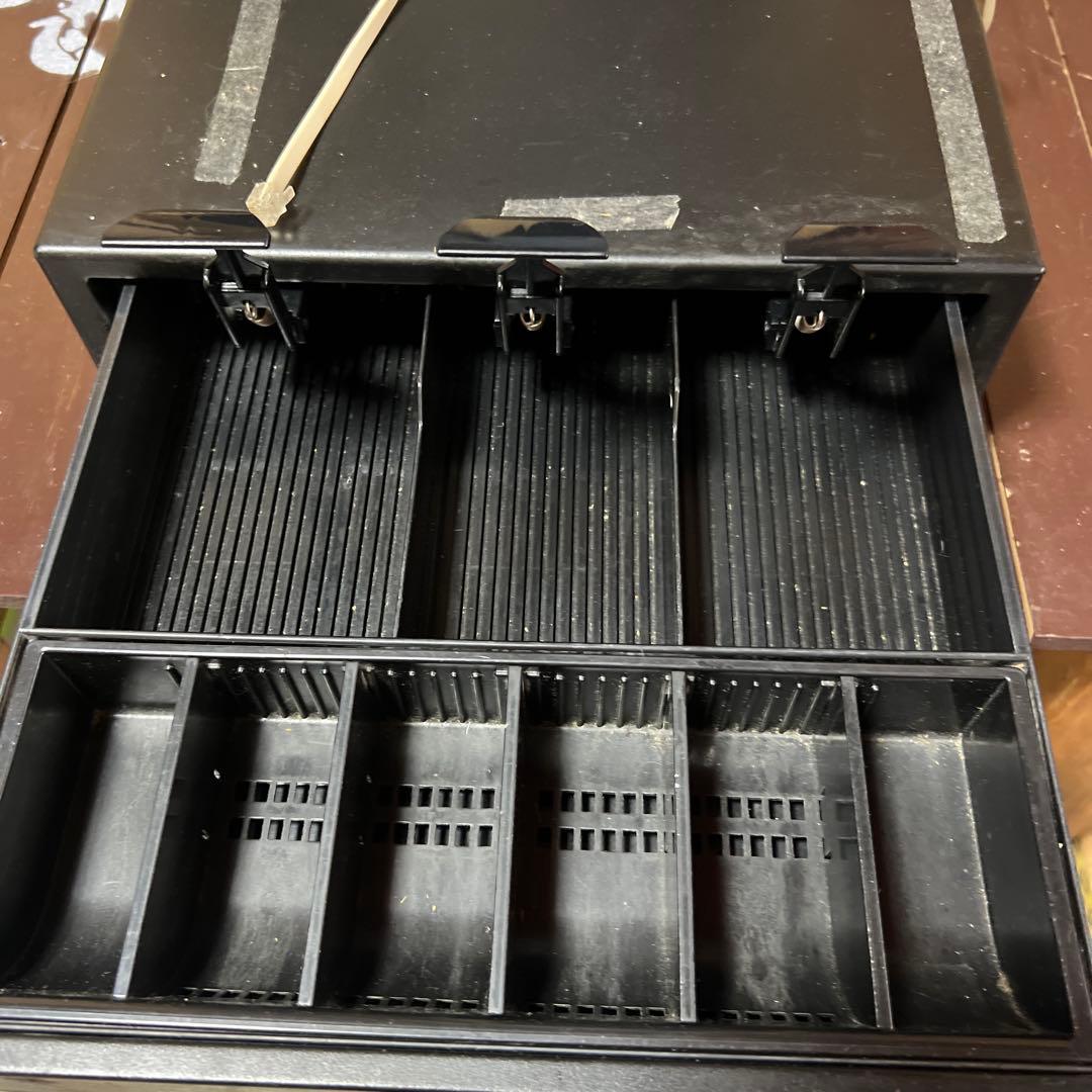 現金収納ボックス 黒 プラスチック 5仕切り