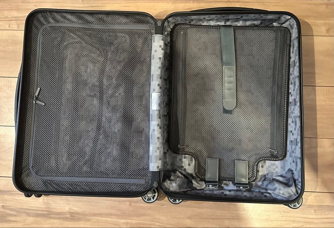 A*n様 RIMOWA サルサ 4輪 32リットル／マットブラック