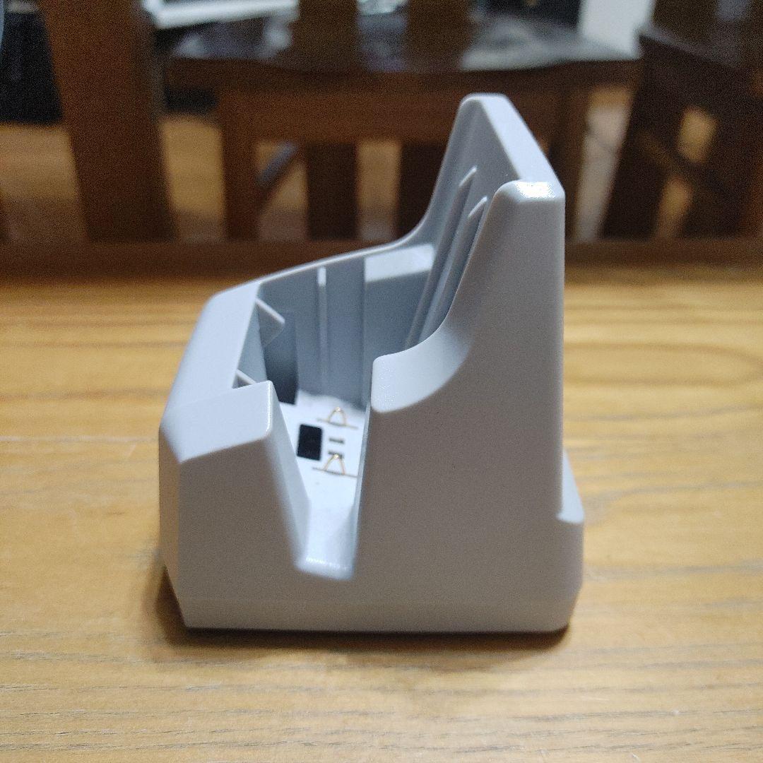 KEYENCE BT-UC30U　充電器