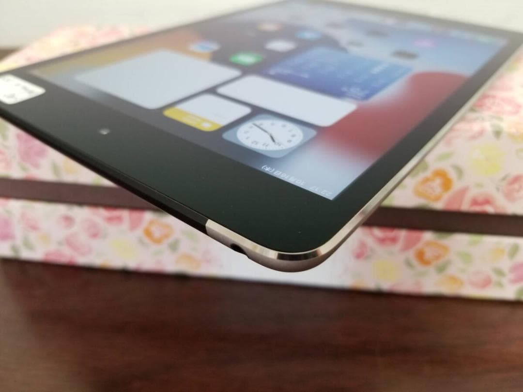 S40 美品 ipad mini 4#128GB#バッテリー100% A1550