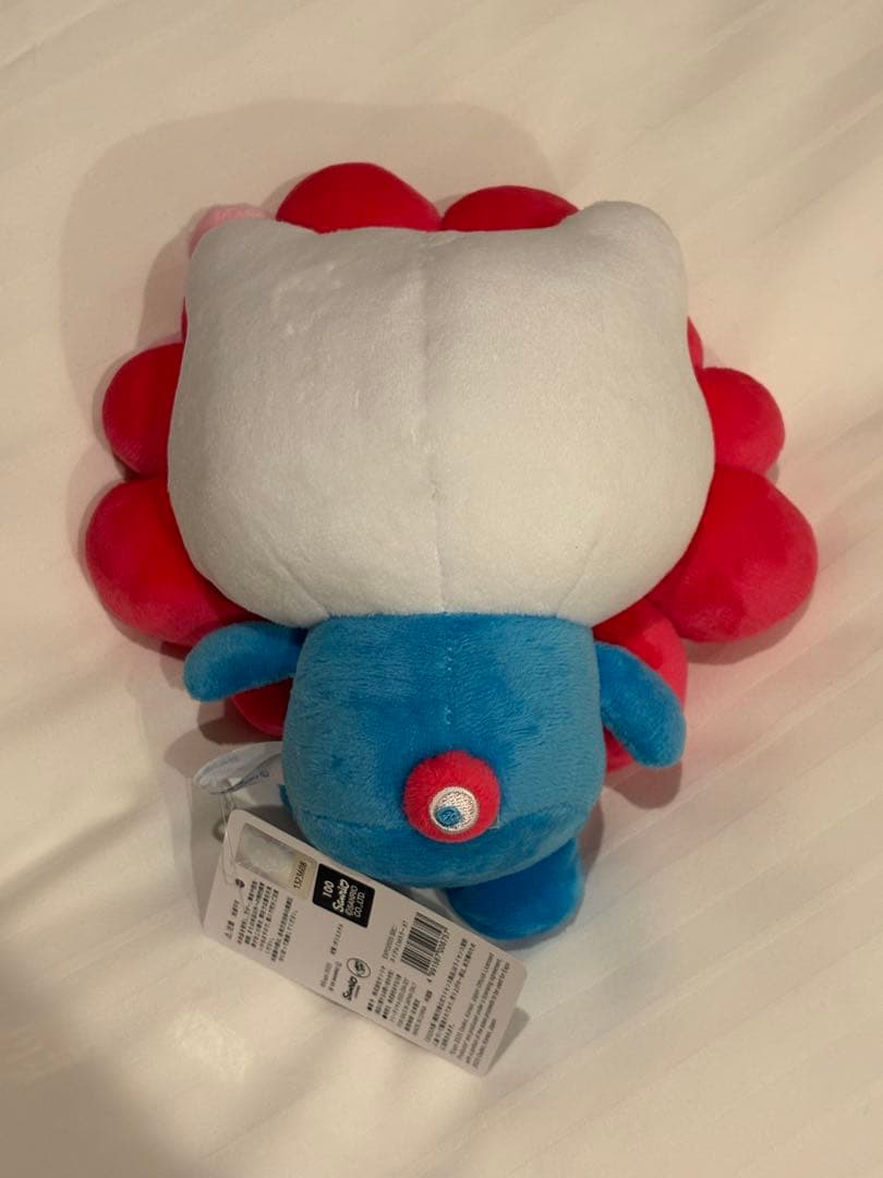 ハローキティ　ぬいぐるみ　大阪万博