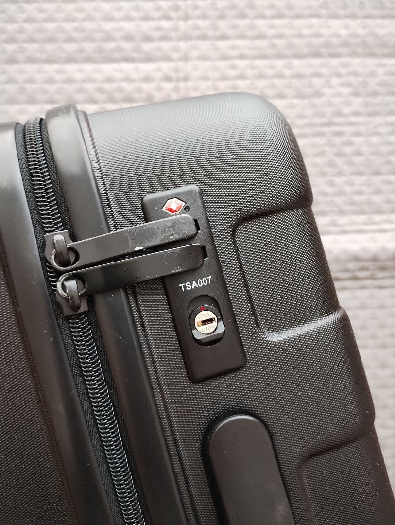 ■無印 キャリーケース 36L 　機内持ち込み可能　タイヤロック機能付