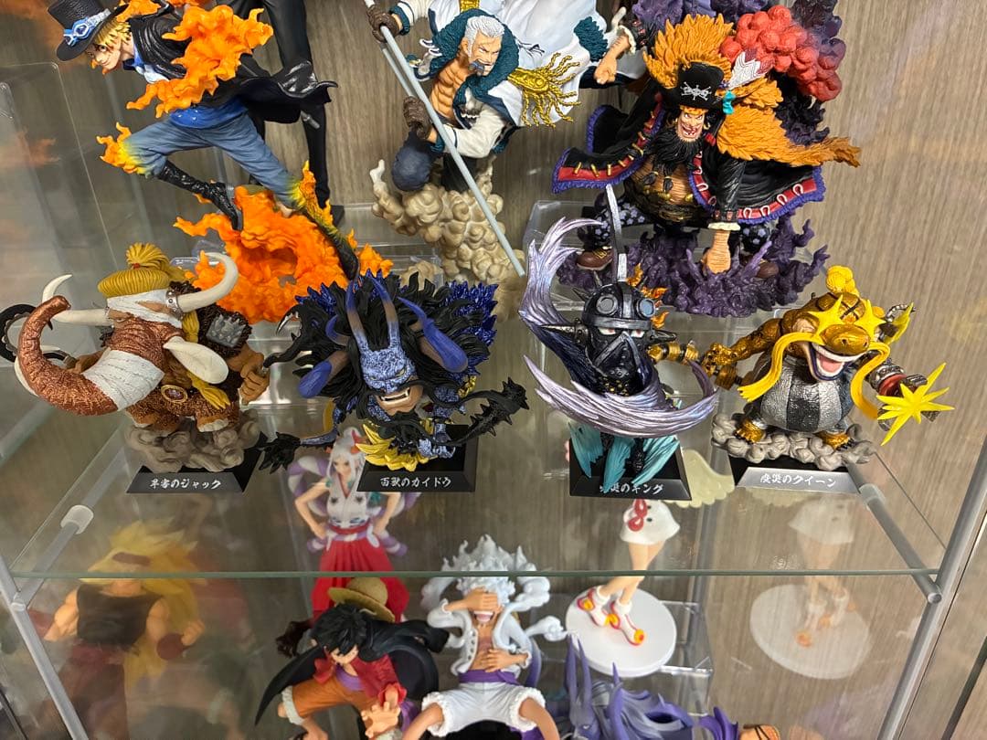 カイドウ　ジャック　キング　クイーン　フィギュア 4体セット＋ゾロ専用ページ