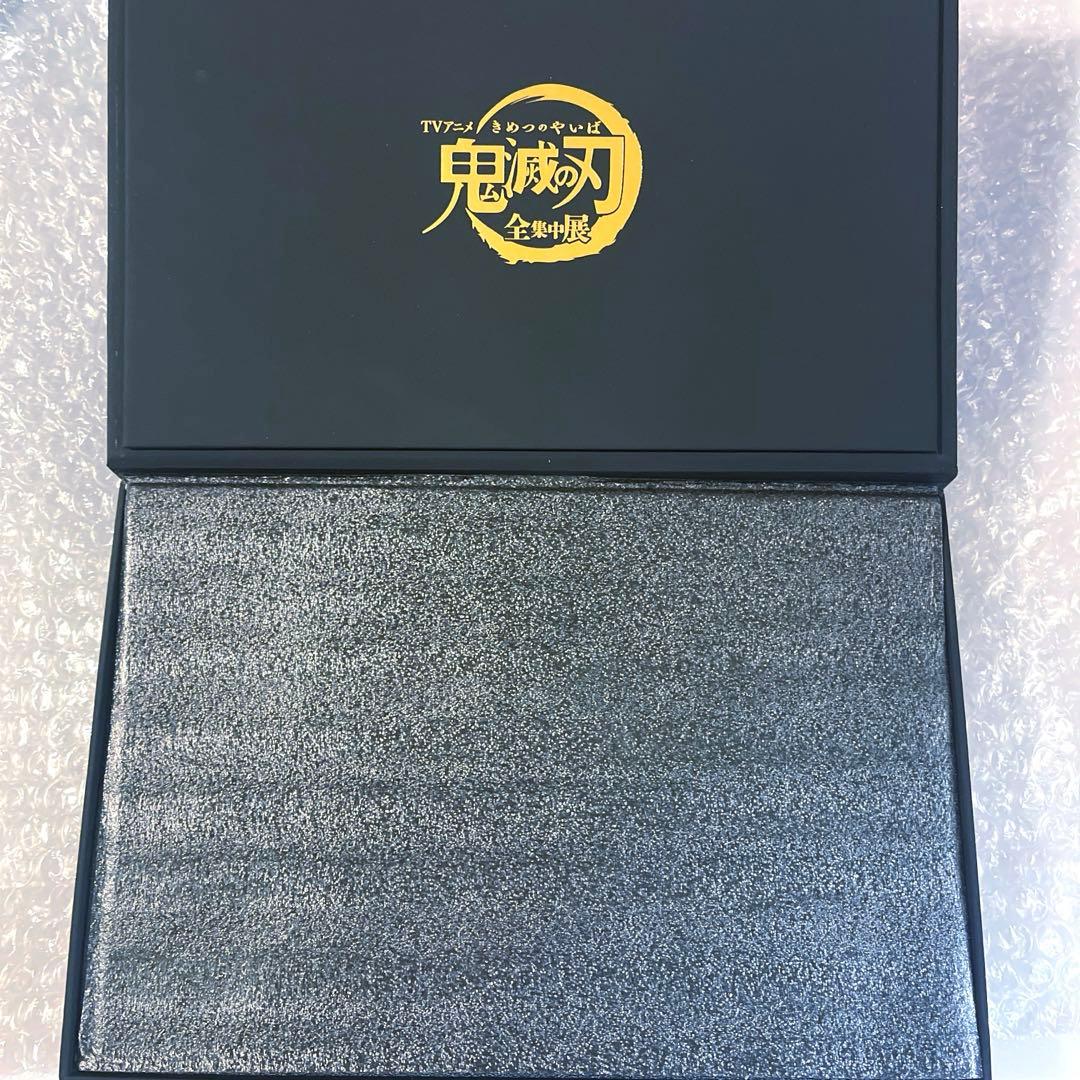 鬼滅の刃 中国 全集中展 北京 缶バッジ 8種セット アクリルスタンドセット