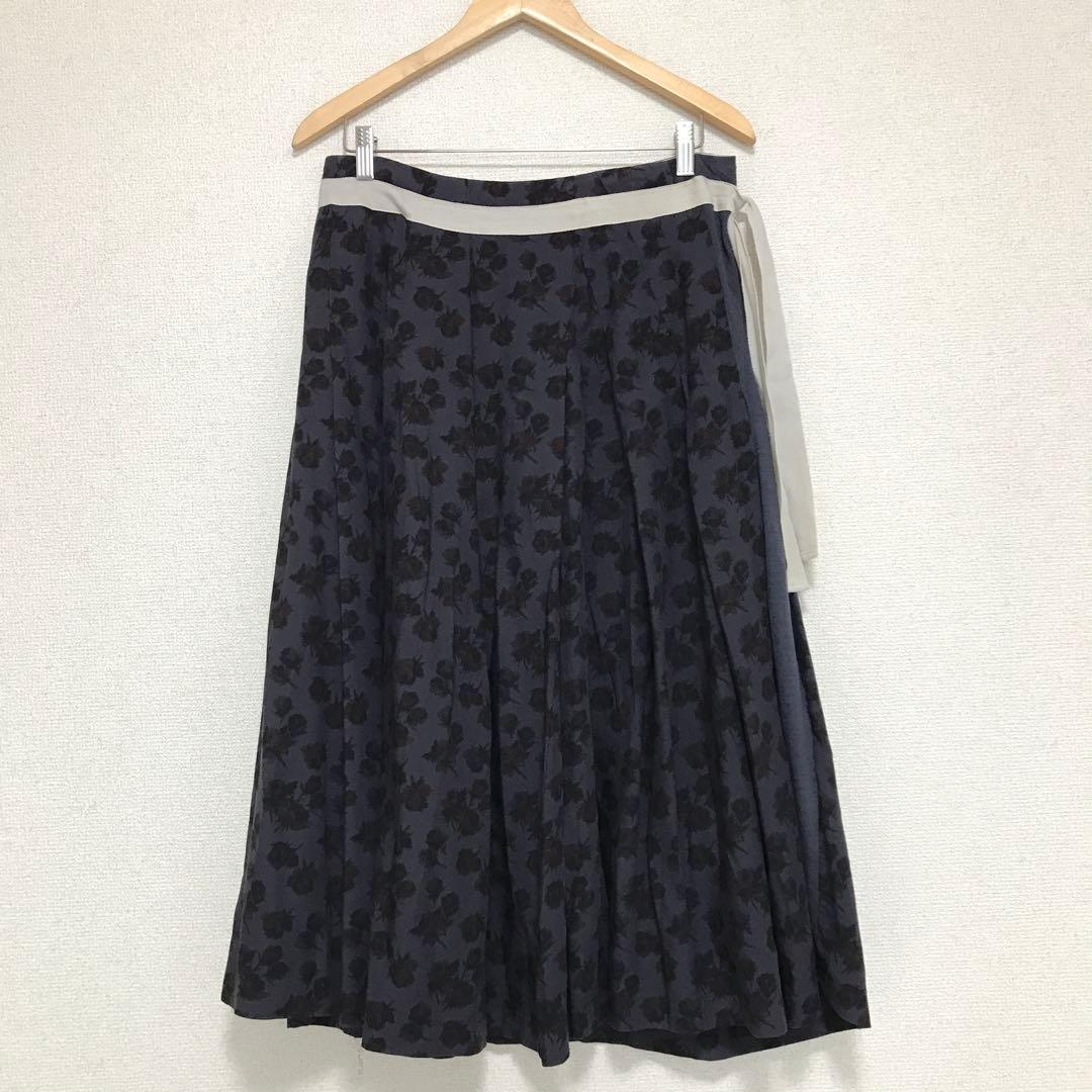 専用ですtricot COMME des GARCONS ウール　花柄　スカート