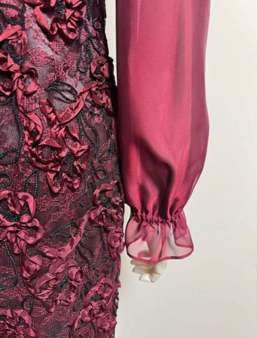 新品東京ソワールMARIKO KOHGA 日本製　高級刺繍レースドレスワンピース