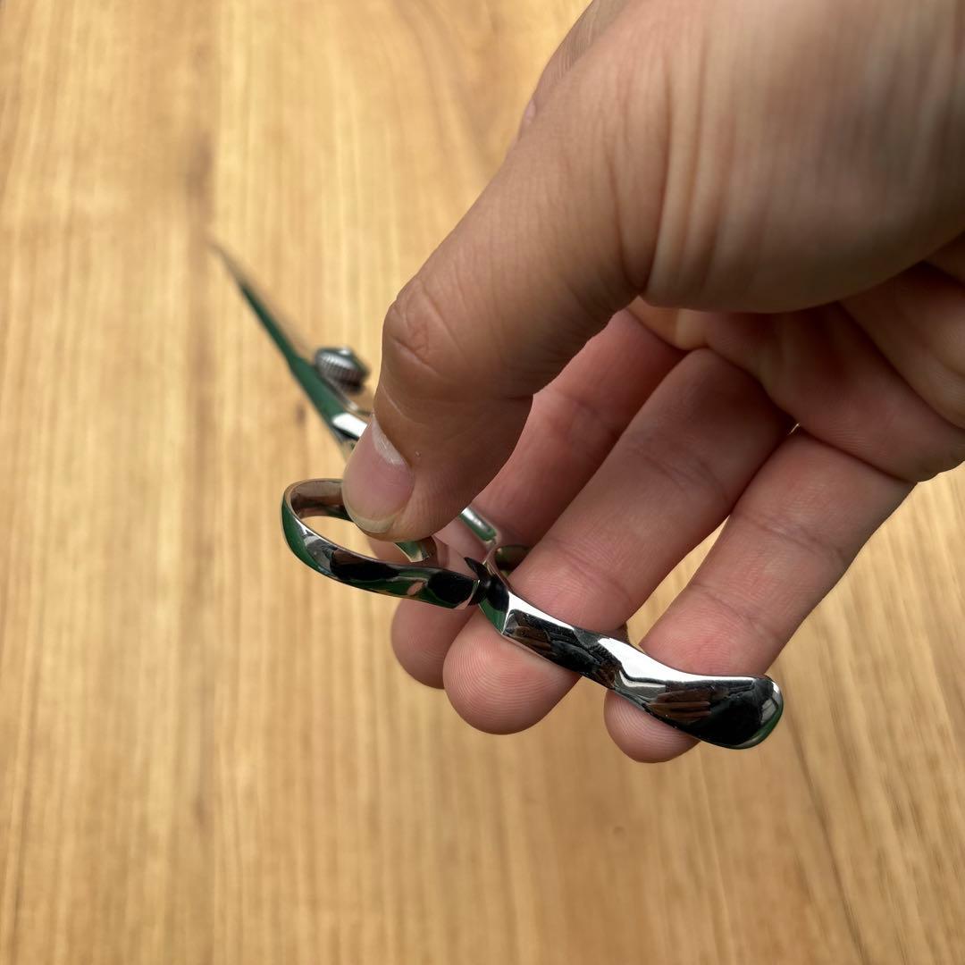 無銘　日本製　仕上げストレートシザー　8:2剣刃