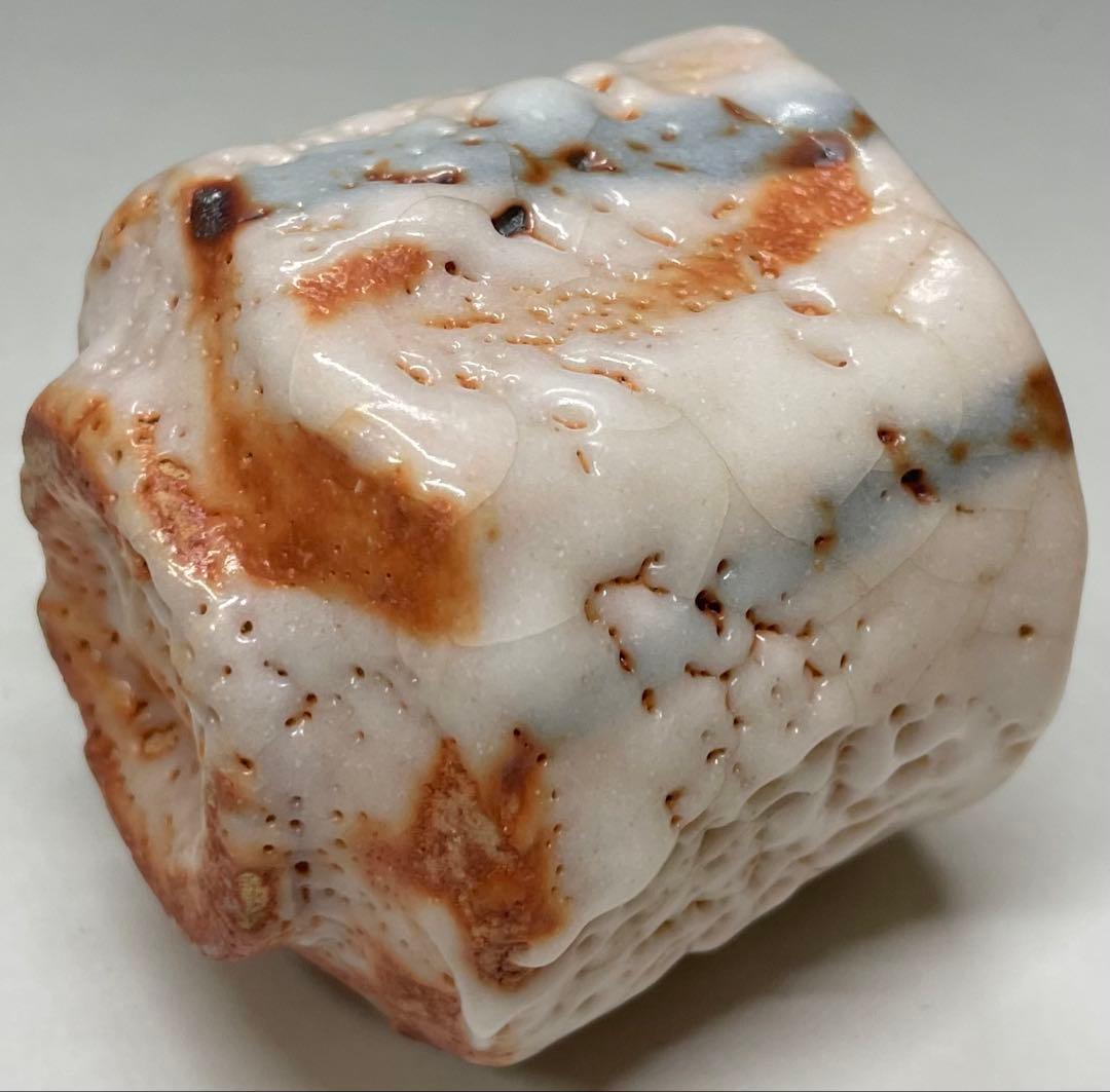 林正太郎　志野焼　ぐい呑　四方桟共箱　共布　栞 　d9431