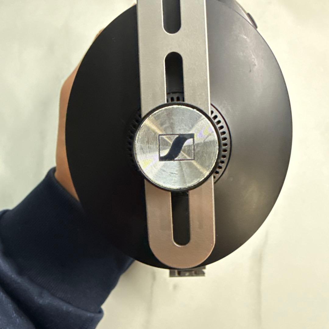 ヘッドホン SENNHEISER Momentum 3 Wireless