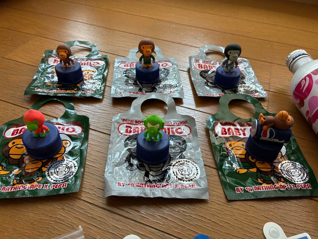 BAPE ストラップ セット　ボトルキャップ