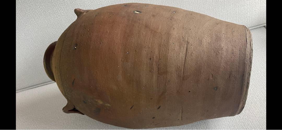 【備前焼、三耳壺、花器中壺、骨董品アンティーク、箱無し。