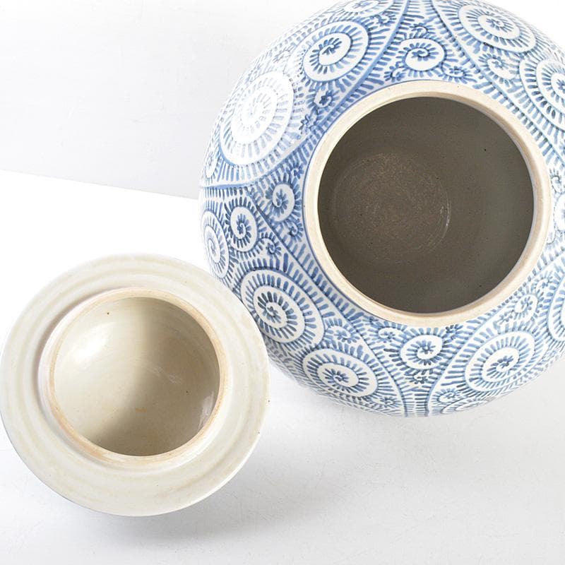 伊万里焼　古伊万里　染付　蛸唐草文　沈香壷　蓋物　飾壷　C　6047C