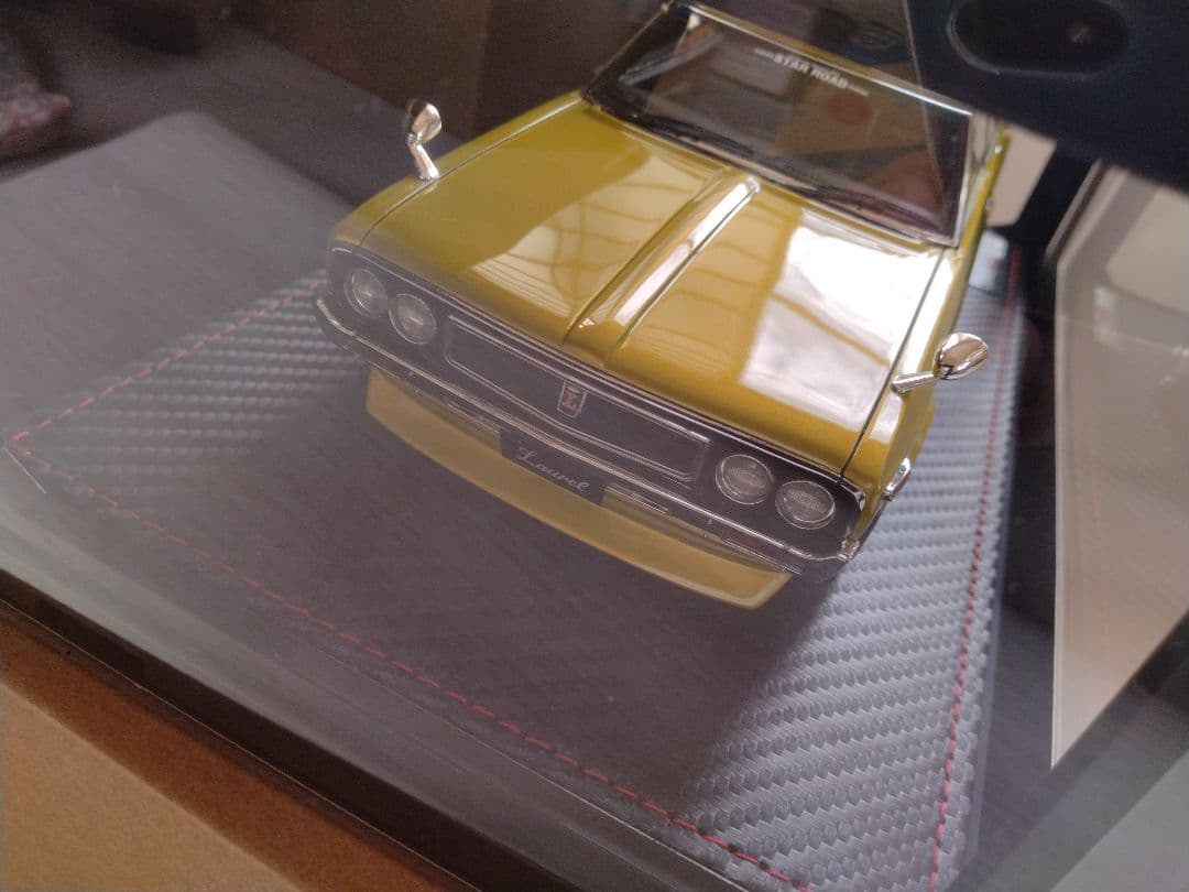 イグニッションモデル 1/18 日産 ローレル 2000SGX　IG3464