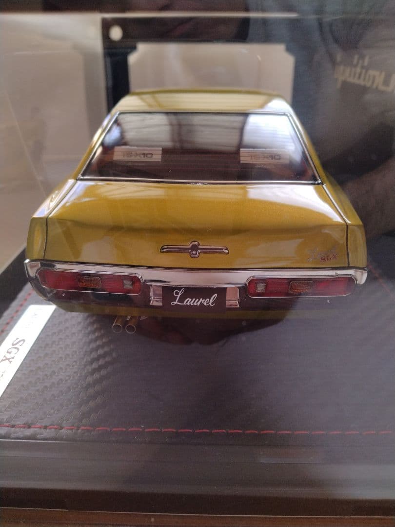 イグニッションモデル 1/18 日産 ローレル 2000SGX　IG3464