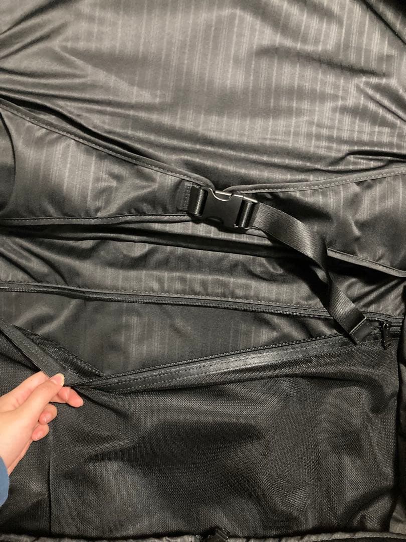 【使用2回】TUMI トゥミ 22033DH キャリー2輪