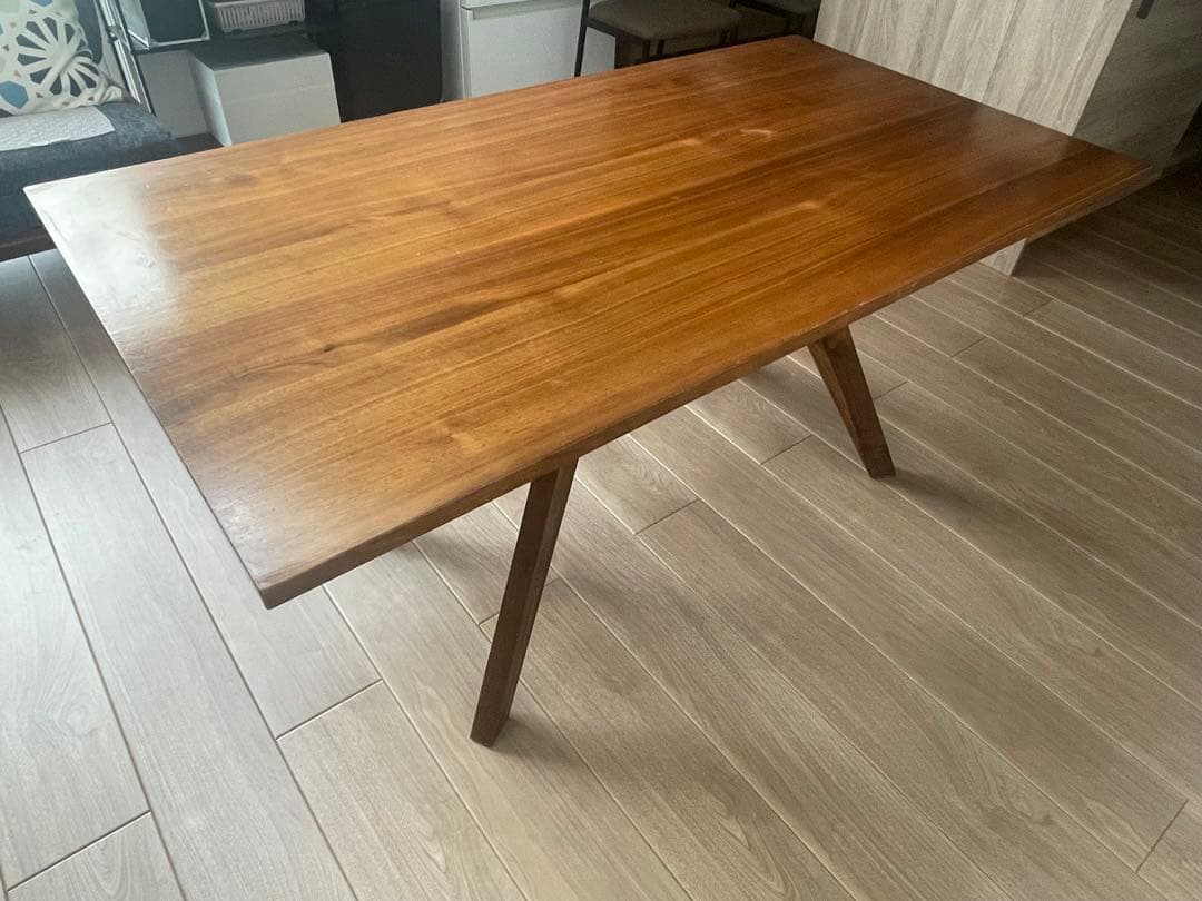 ブラウン 木製 モダンダイニングテーブル