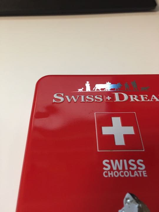 Swiss Dream チョコレート缶
