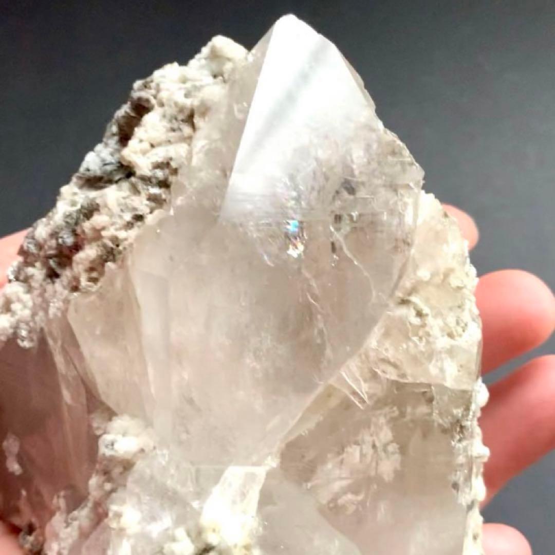 巨大クリスタル！長石とマイカとモスコバイトを伴う水晶/鉱物標本