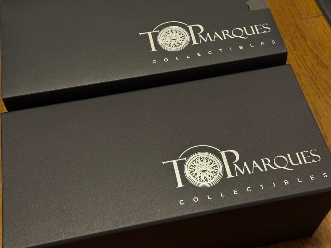 【美品】1/18 フェラーリ F40 TOP MARQUES