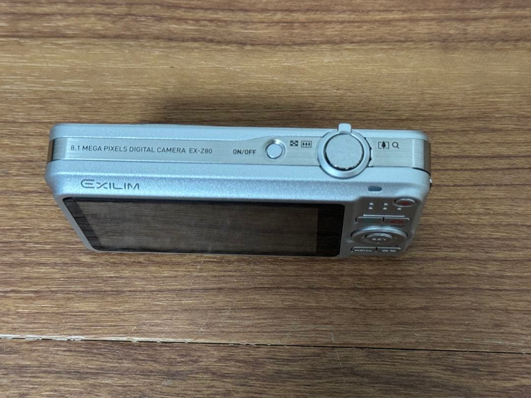 【未使用品】CASIO EXILIM EX-Z80 デジカメ
