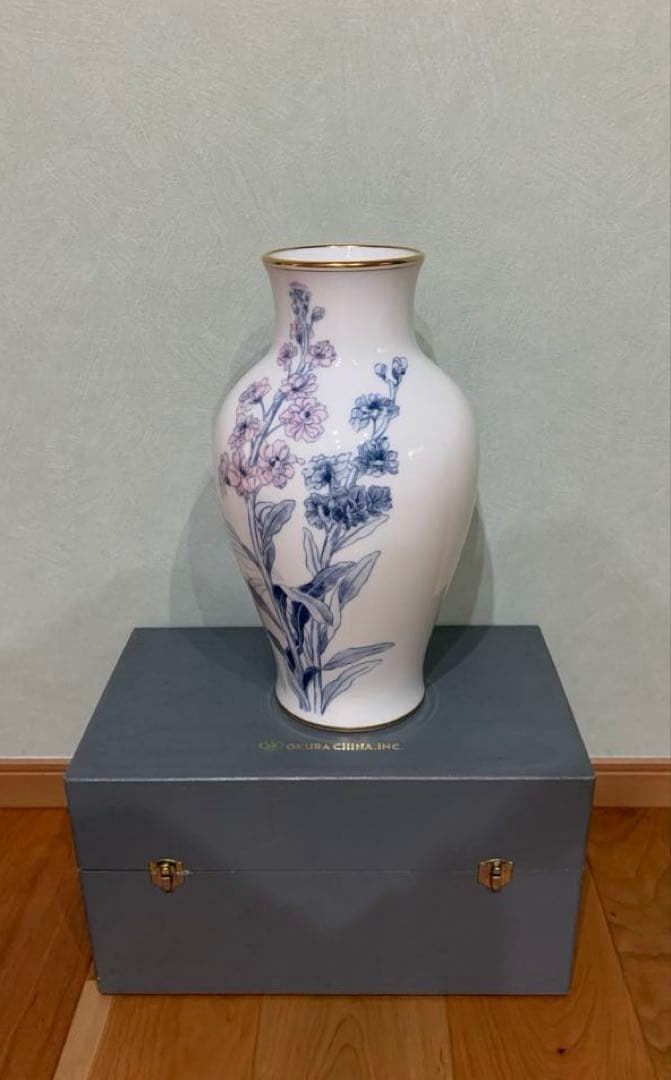 希少　大倉陶園　OKURA 高級　花瓶　正規品　フラワーベース　金彩　花　美品