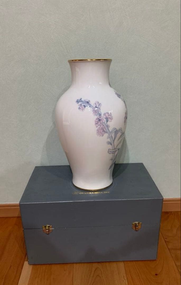 希少　大倉陶園　OKURA 高級　花瓶　正規品　フラワーベース　金彩　花　美品