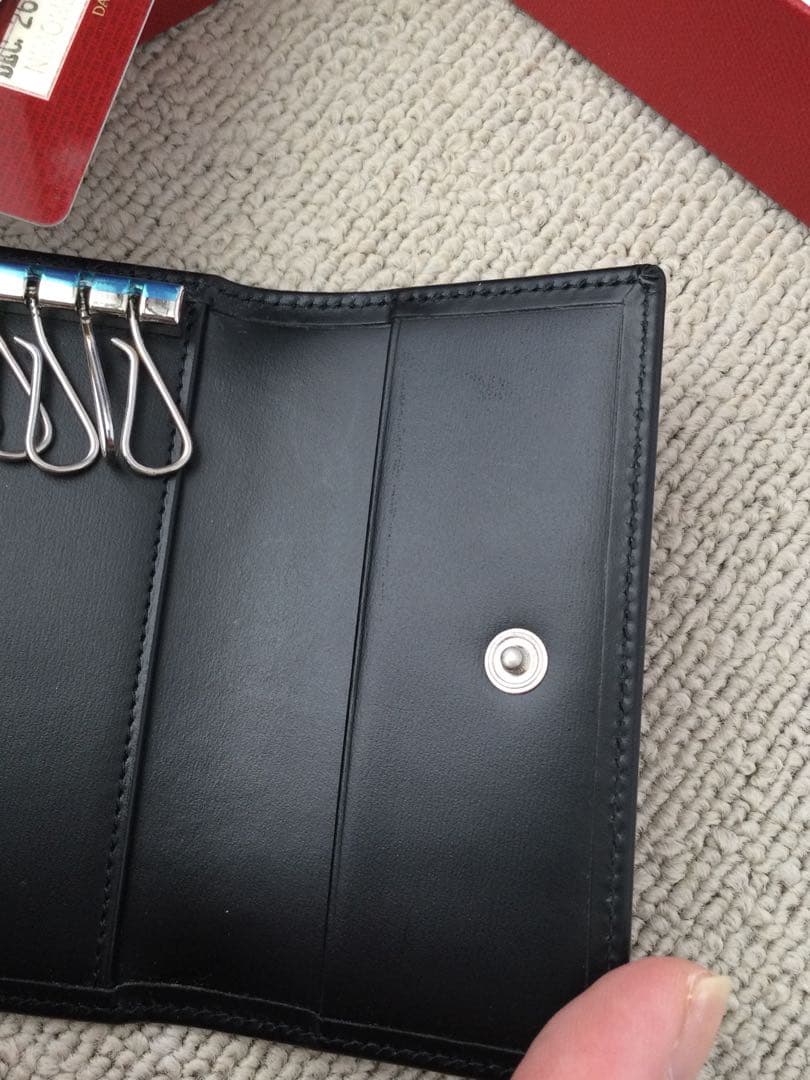 正規品 カルティエ Cartier 黒 レザー キーケース