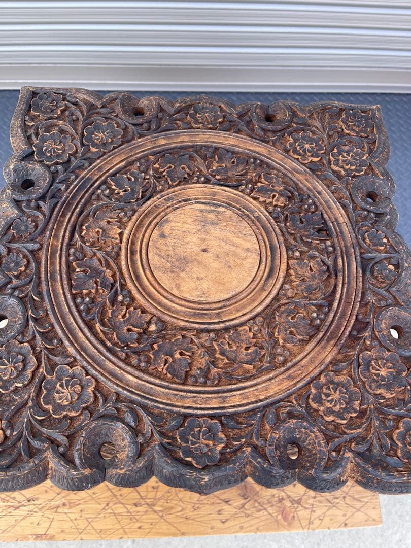 サイドキャビネット　花台