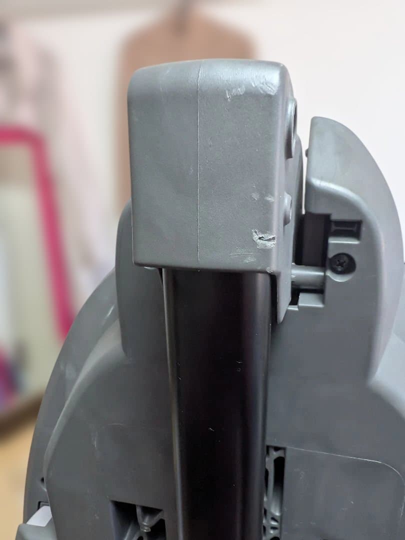 一部シミ有り　Combi THE S Air ISOFIX エッグショック