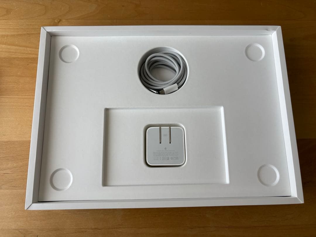 Apple M2 MacBook Air 512G＋AirPods 3セット