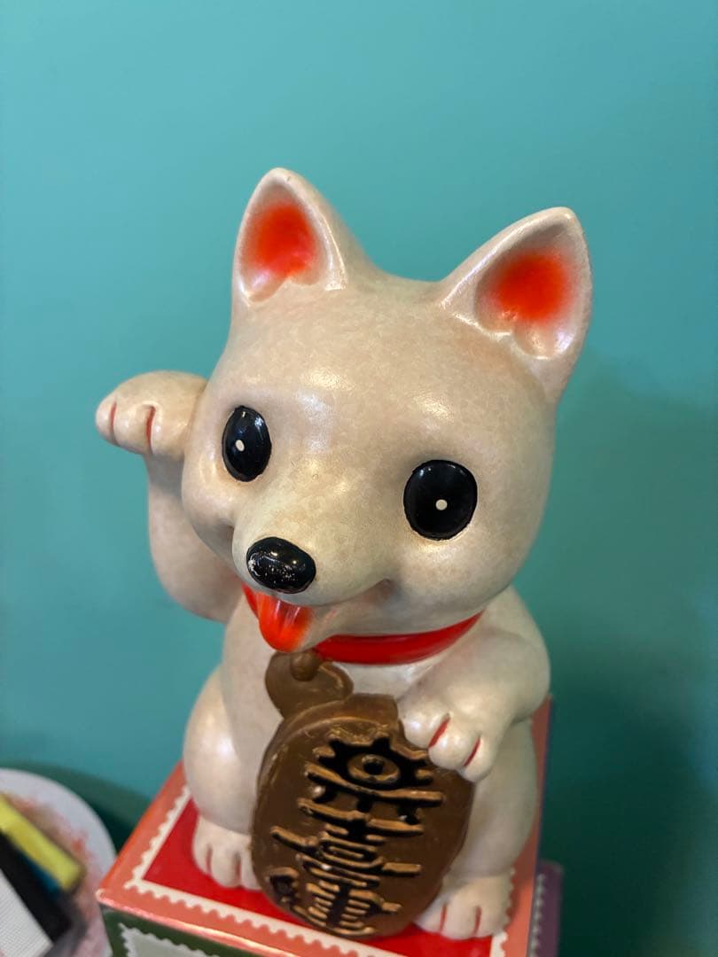 招き犬　置物 幸運　楽喜健　ラッキー犬
