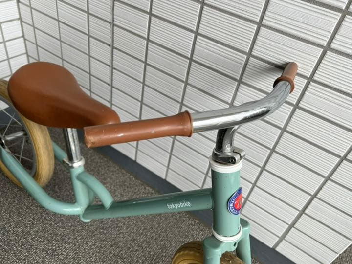 tokyo bike ストライダー＋ヘルメット