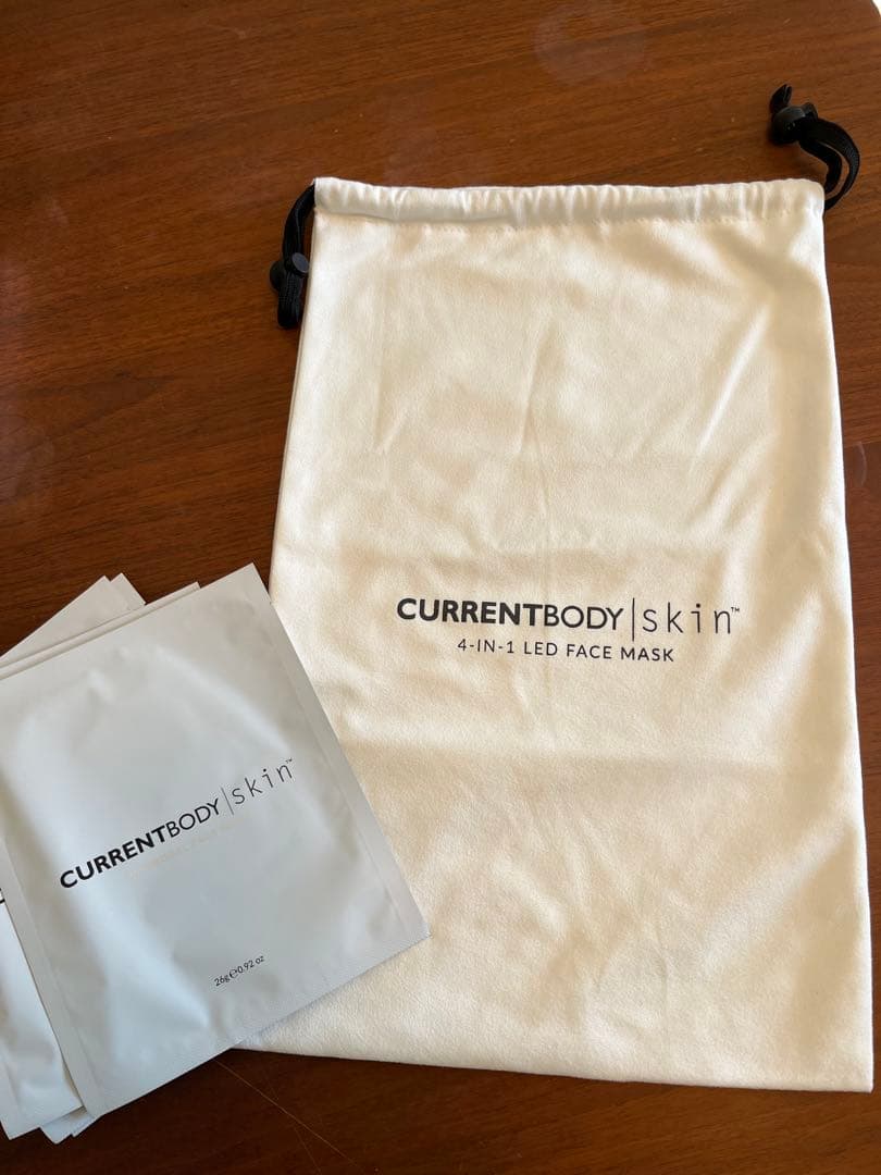 CURRENTBODY LEDフェイスマスク　カレントボディ