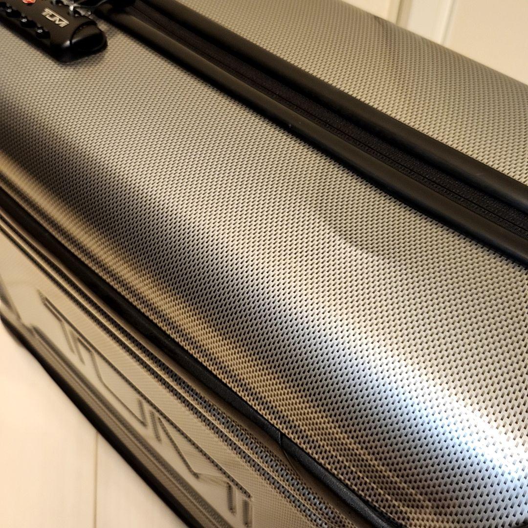 TUMI カーボン柄　4輪スーツケース キャリーケース　VAPOR
