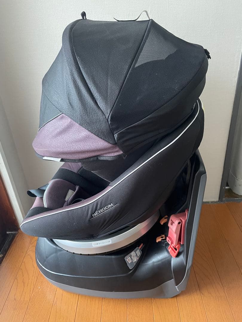 【週末限定お値下げ】Combi コンビ ネルーム エッグショックチャイルドシート