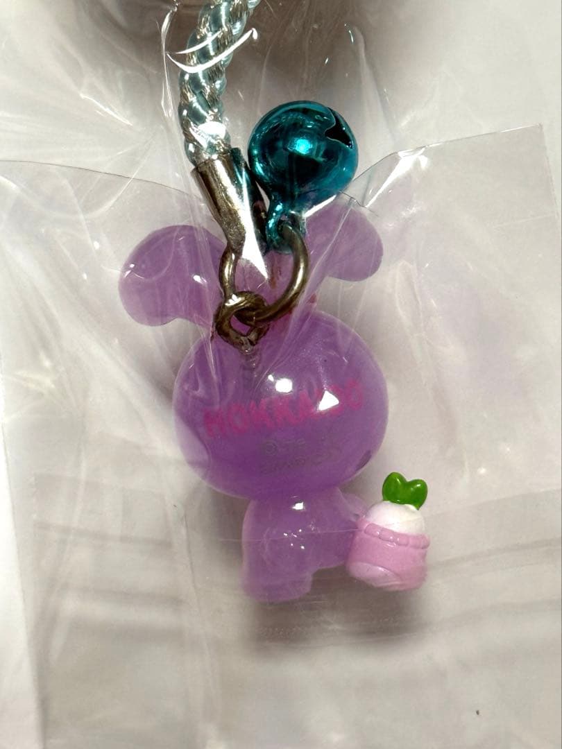 ご当地限定　ハローキティ　北海道限定　うさぎ　雪うさぎ　ストラップ　キーホルダー