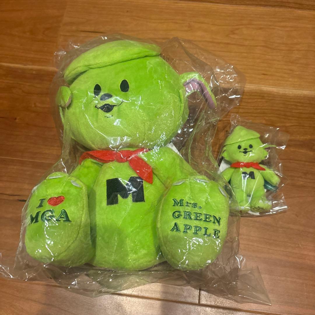 Mrs. GREEN APPLE メメルぬいぐるみとキーホルダー