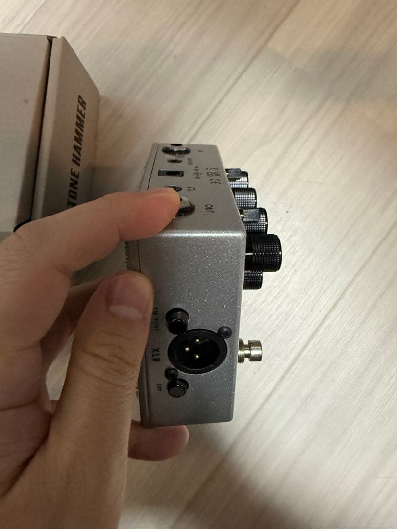 TONE HAMMER PREAMP ベースエフェクター