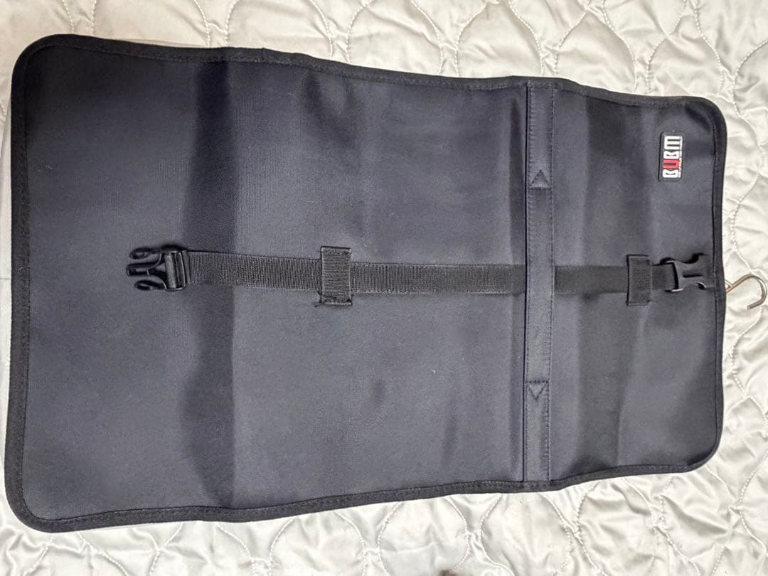 Dyson Airwrap スタイリングツールセット&専用収納バッグ付き