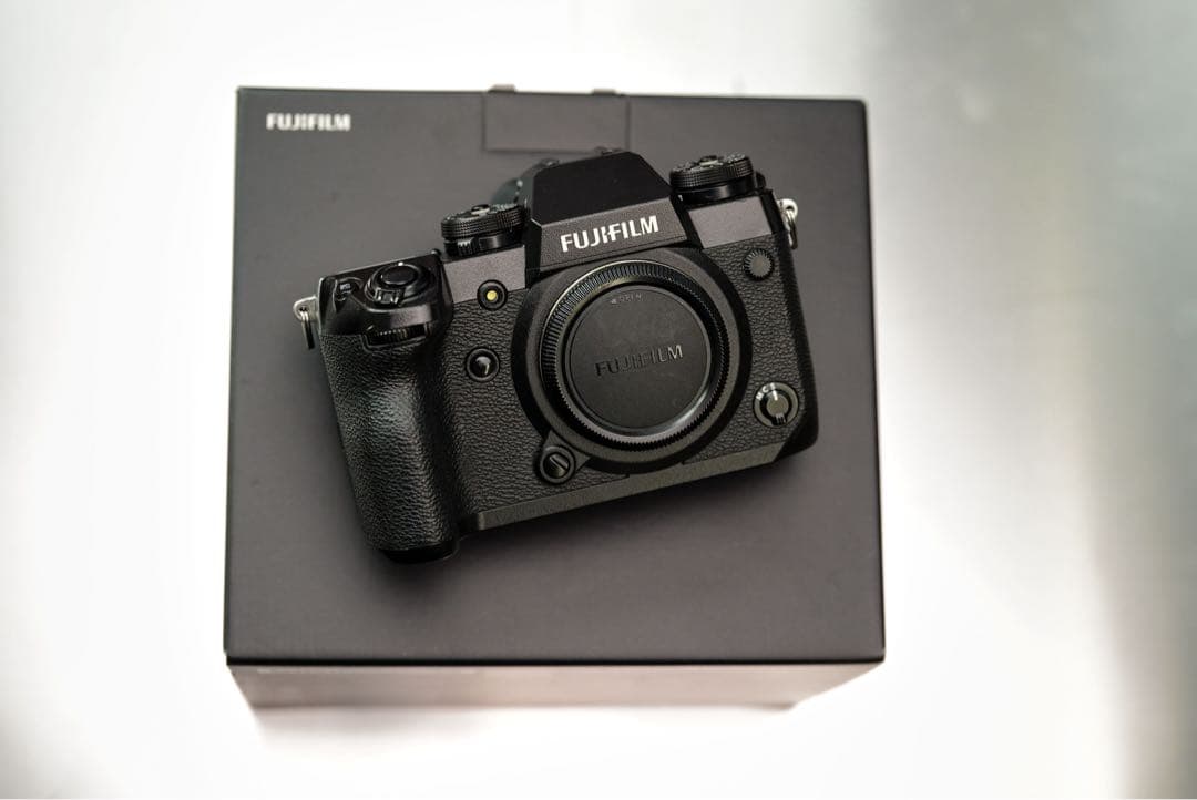 FUJIFILM X-H1 ボディのみ（箱他付属品あり）
