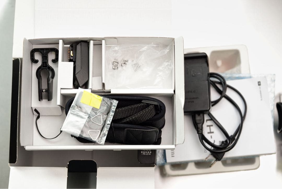 FUJIFILM X-H1 ボディのみ（箱他付属品あり）