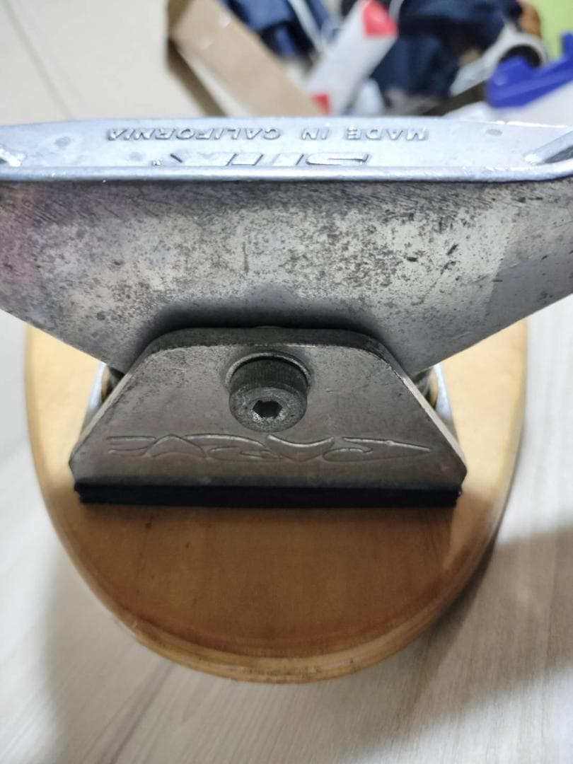 ☆CARVE BOARD SURF STIK ロングスケートボード　陸トレ