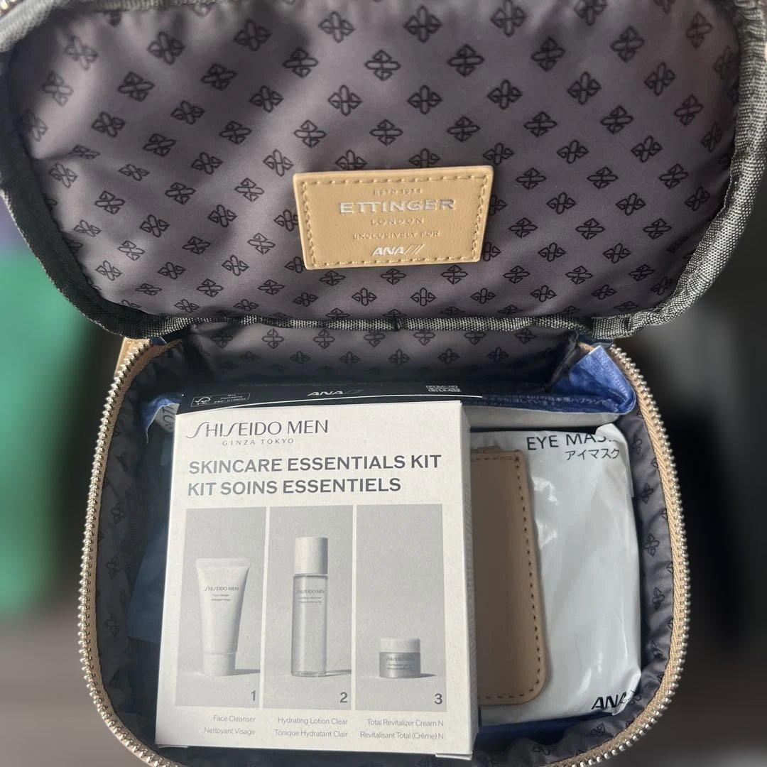 ANA ファーストクラスアメニティ　エッティンガー　パジャマ　カレンダー　ノート