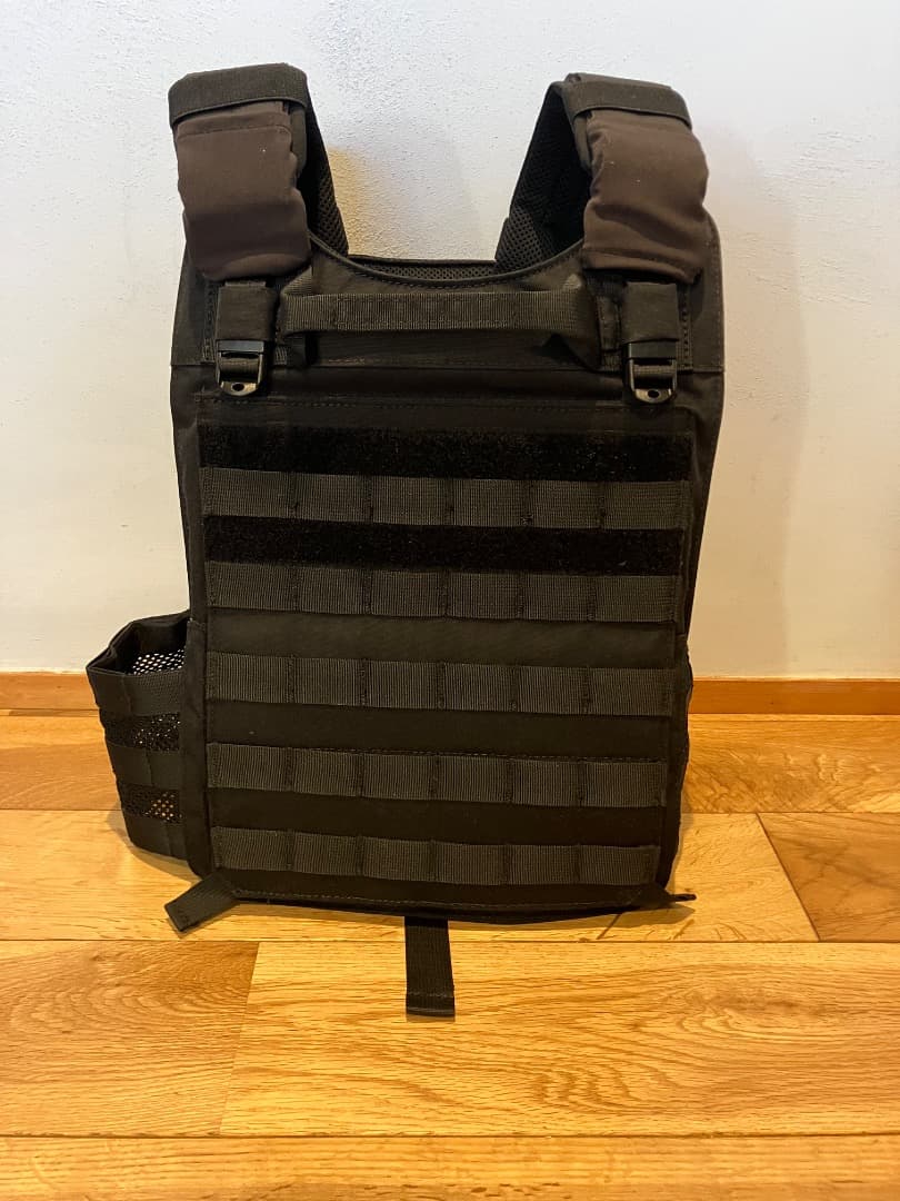 EMERSON LBX Armatus 2タイプ プレートキャリアレプリカ BK