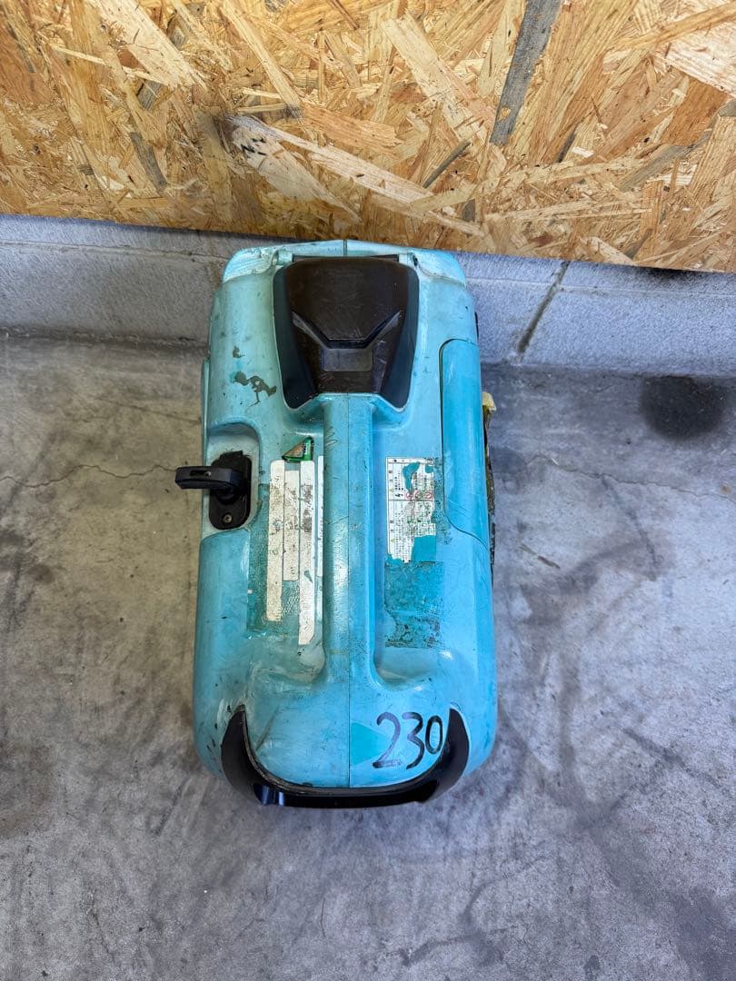 Denyo デンヨー GE-1400SS-IV インバーター発電機 防音型